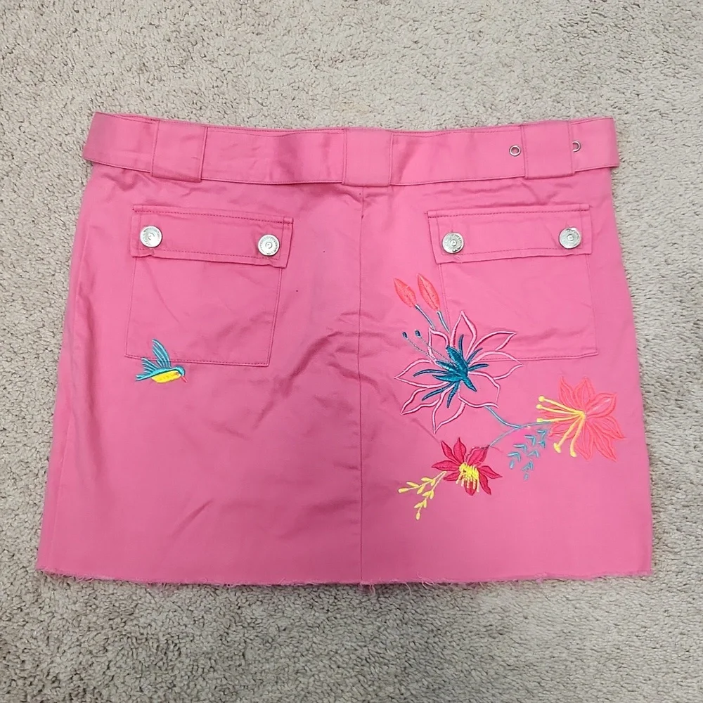 Womens Designer Skirt - Picture 2 of 4